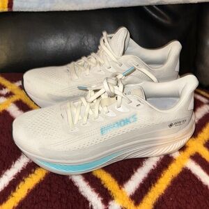 Brooks White and Light Blue Athletic Shoes